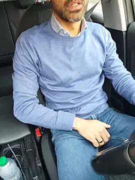 panco pillo online show from 8, 4, 2026