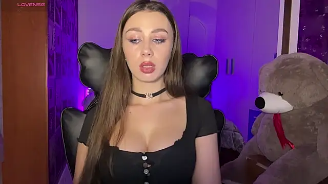 SweetCherry  N online show from 15, 11, 2025