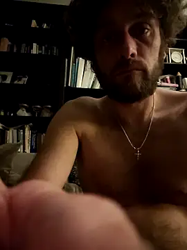 Snapshot of pleasser85 chatting on 29, 10, 2025 pleasser85 online show from 29, 10, 2025