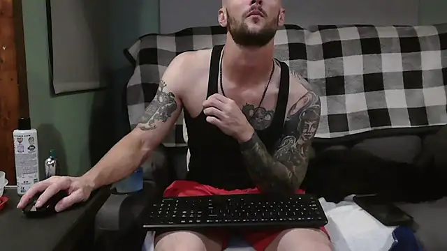 Snapshot of mrlicksalot3 chatting on 6, 11, 2025 mrlicksalot3 online show from 6, 11, 2025