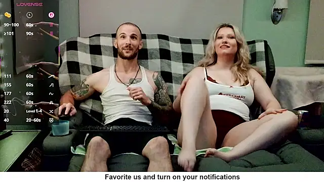 Snapshot of mrlicksalot3 chatting on 24, 11, 2025 mrlicksalot3 online show from 24, 11, 2025