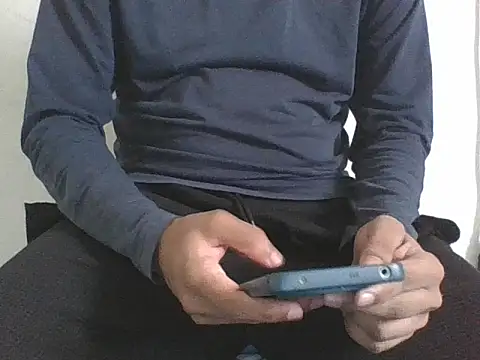 Snapshot of teluguboy_bigdickk chatting on 29, 10, 2025 teluguboy bigdickk online show from 29, 10, 2025