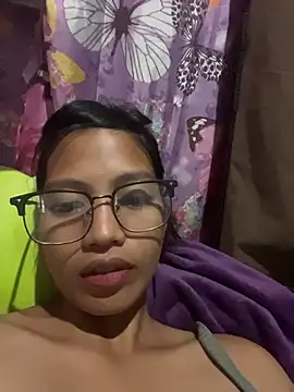 Snapshot of hottiebabe23 chatting on 15, 11, 2025 hottiebabe23 online show from 15, 11, 2025