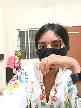 Sanaya Queen19 online show from 25, 11, 2025