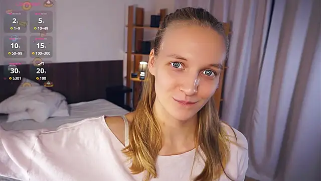 Snapshot of DierdreJacobsohn chatting on 27, 11, 2025 DierdreJacobsohn online show from 27, 11, 2025