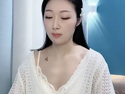 ella55-- online show from 5, 12, 2025