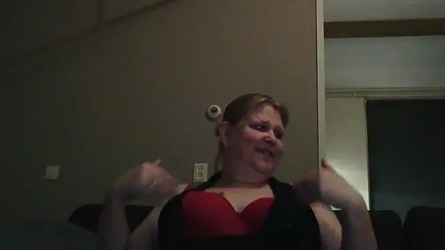 Sylviastar46 online show from 8, 2, 2026