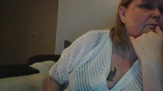 Sylviastar46 online show from 22, 2, 2026