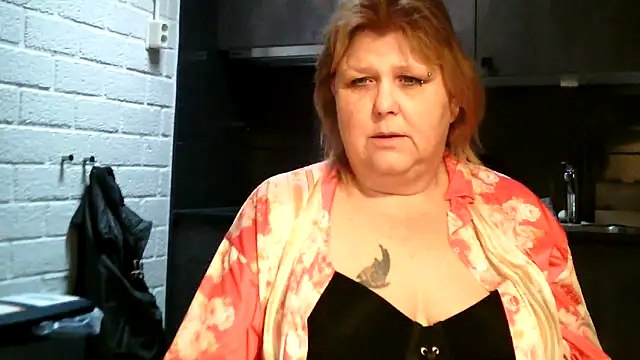 Sylviastar46 online show from 12, 3, 2026