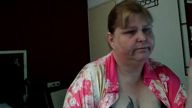 Sylviastar46 online show from 19, 5, 2026