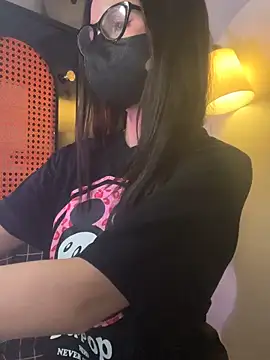 trinhvutrinh online show from 17, 4, 2026