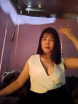 Nahata-suki online show from 4, 12, 2025