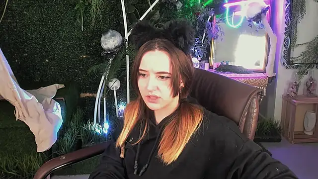 IreneBailey online show from 9, 11, 2025