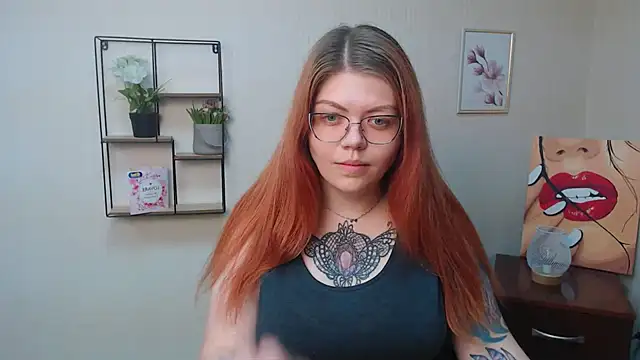 Snapshot of Lina_ri_ chatting on 6, 11, 2025 Lina ri online show from 6, 11, 2025