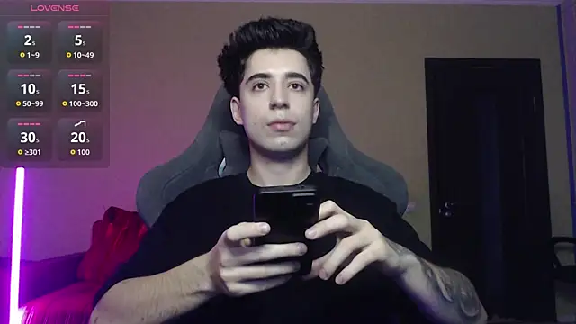 Yofukashii online show from 21, 11, 2025