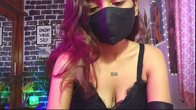 Saloni9 online show from 5, 4, 2026