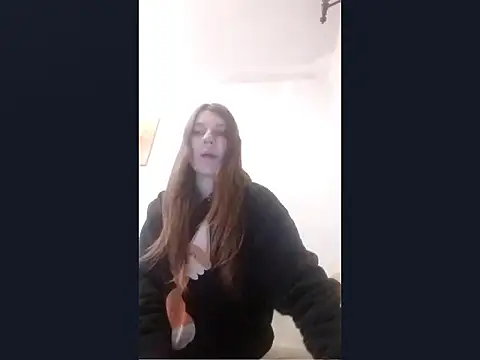 Snapshot of Zizi_Zuzu chatting on 29, 10, 2025 Zizi Zuzu online show from 29, 10, 2025