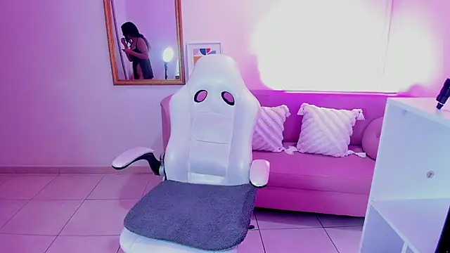 Mia Greco1 online show from 20, 11, 2025