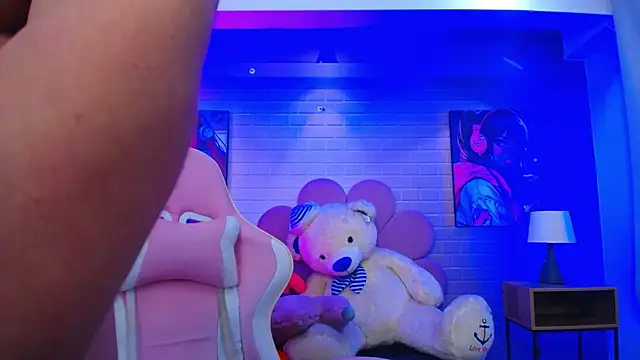 roseefancy19 online show from 22, 3, 2026