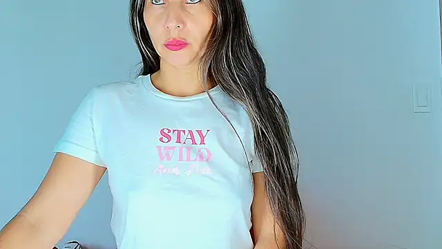 alana pink95 online show from 5, 3, 2026