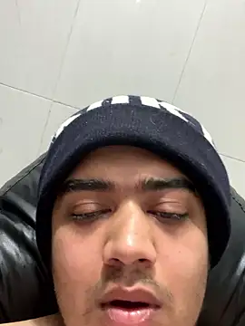 FlashyOcean53 online show from 8, 1, 2026