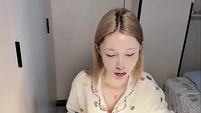 yuyu-33 online show from 6, 3, 2026