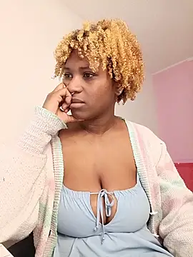 EvonyFoxxx online show from 25, 4, 2026