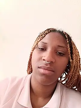 EvonyFoxxx online show from 21, 6, 2026