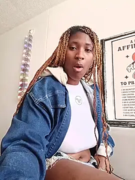 EvonyFoxxx online show from 1, 8, 2026