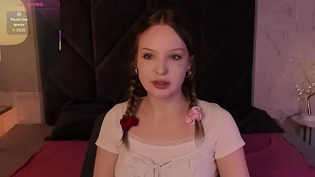 Snapshot of Iris_Fresh chatting on 28, 11, 2025 Iris Fresh online show from 28, 11, 2025