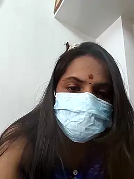 Snapshot of Cutie_Rani chatting on 2, 11, 2025 Cutie Rani online show from 2, 11, 2025