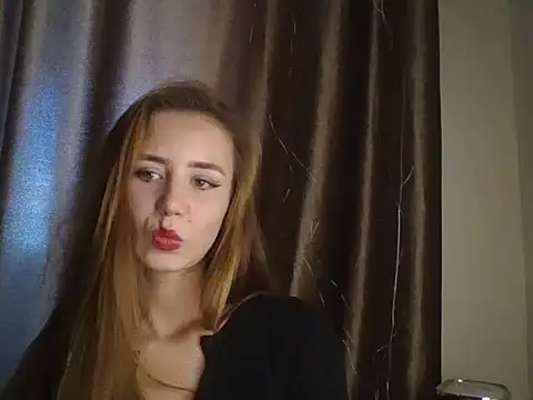MyLittle Flame online show from 11, 5, 2026
