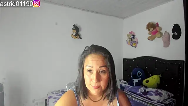 Snapshot of astrid_sexy1 chatting on 5, 11, 2025 astrid sexy1 online show from 5, 11, 2025