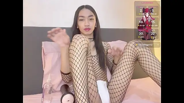 queensilver online show from 6, 3, 2026