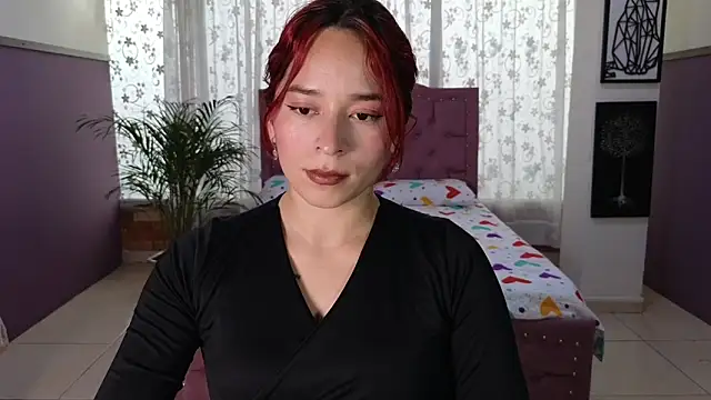 alaia skater online show from 15, 12, 2025