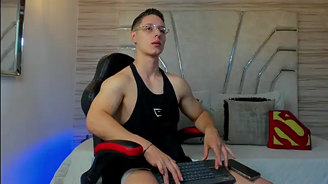 MAXTHOMSON online show from 28, 11, 2025