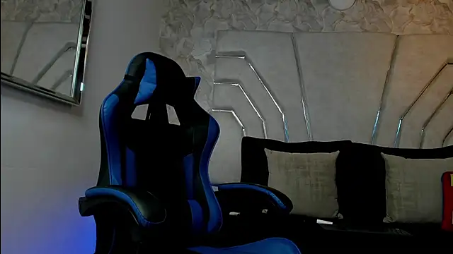 MAXTHOMSON online show from 25, 4, 2026