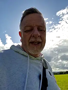Dennislover007 online show from 20, 5, 2026