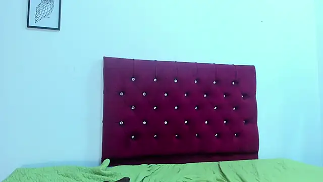 Anggie Miller online show from 25, 3, 2026