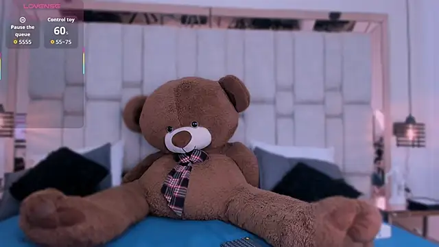 MylittleEmily  online show from 5, 12, 2025