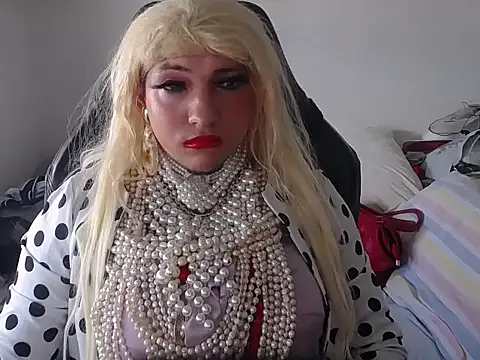 VanesaCrossic online show from 29, 4, 2026