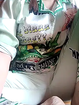 Snapshot of codaivensong chatting on 8, 11, 2025 codaivensong online show from 8, 11, 2025