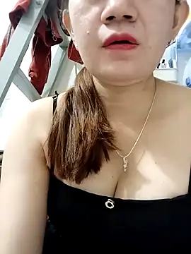 Snapshot of codaivensong chatting on 11, 11, 2025 codaivensong online show from 11, 11, 2025