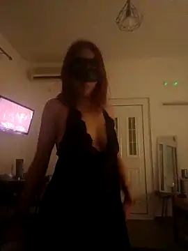 molly qu online show from 16, 11, 2025