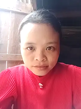 Snapshot of Serena-121 chatting on 31, 10, 2025 Serena-121 online show from 31, 10, 2025