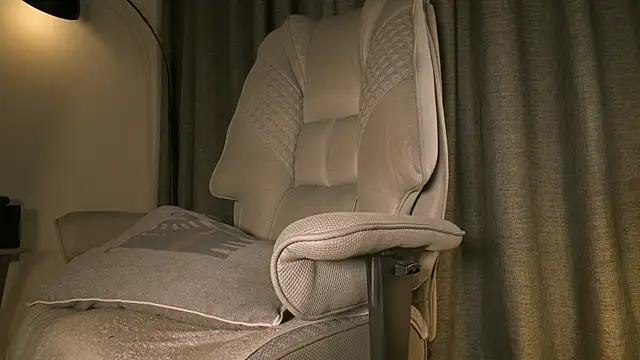 lianewhite online show from 27, 3, 2026