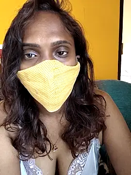 Queen-dhivya online show from 20, 4, 2026