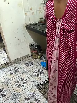 cuteriya5 online show from 3, 3, 2026