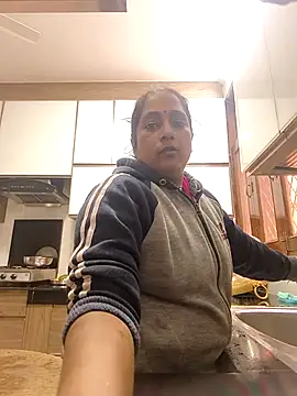 Snapshot of Hot-Sana2 chatting on 24, 11, 2025 Hot-Sana2 online show from 24, 11, 2025