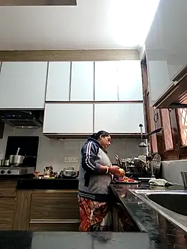 Snapshot of Hot-Sana2 chatting on 25, 11, 2025 Hot-Sana2 online show from 25, 11, 2025